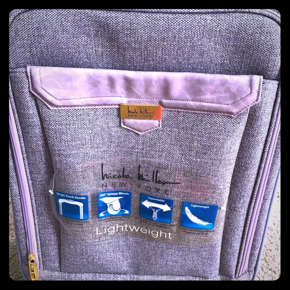 New Nicole Miller Suitcase